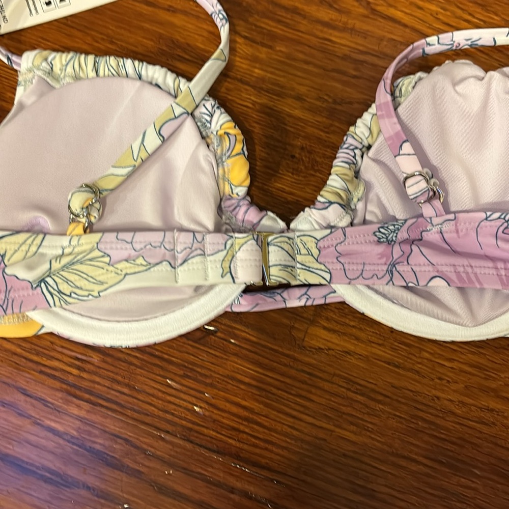 Floral bikini - Picture 5 of 6